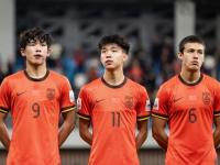 杏彩体育-东亚杯-中国香港男足0-2韩国遭两连败末轮对阵国足