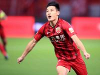 杏彩体育官方平台-武磊攻势凶猛，上海上港战胜对手