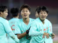 杏彩体育官方平台-包含王俊杰U19世青赛集锦：对阵西班牙砍下21分8板2助的词条