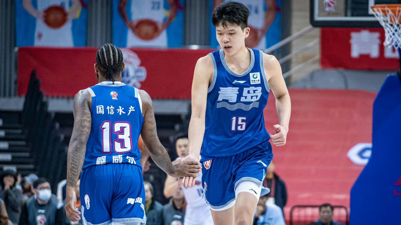 杨瀚森17+18青岛击败山西周鹏29分深圳胜福建