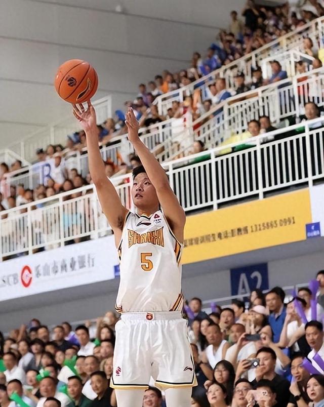山西男篮蓄势待发，冲刺冠军